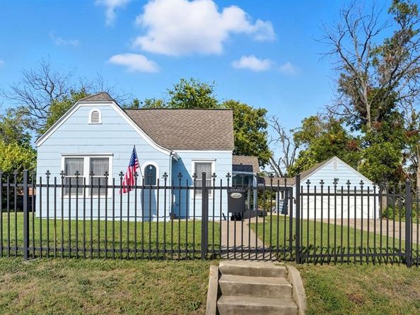3244  Ryan Avenue , Fort Worth Texas 76110