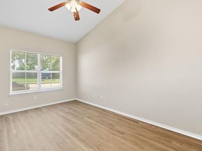 909  Hannah Way , Dallas Texas 75253