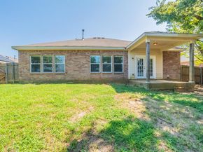 909  Hannah Way , Dallas Texas 75253