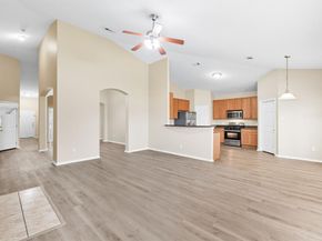 909  Hannah Way , Dallas Texas 75253