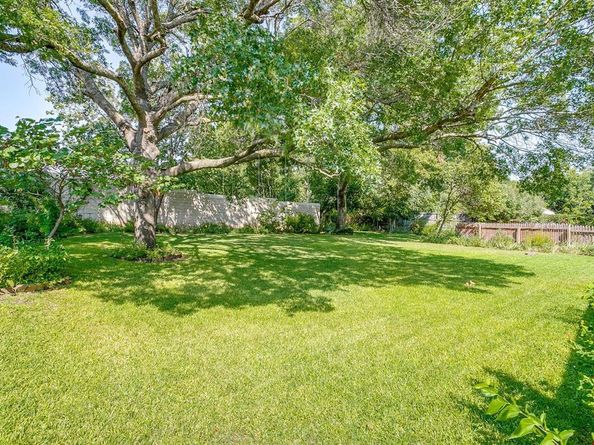 4216  Winding Way , Benbrook Texas 76126
