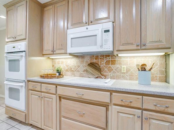 4216  Winding Way , Benbrook Texas 76126