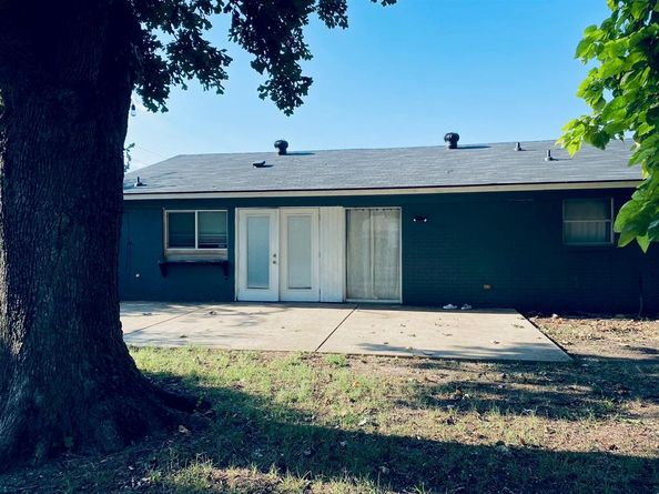 1406  Bayshore Drive , Garland Texas 75040
