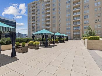 3225  Turtle Creek Boulevard 