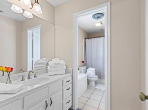1009  Oak Ridge Court , Kennedale Texas 76060