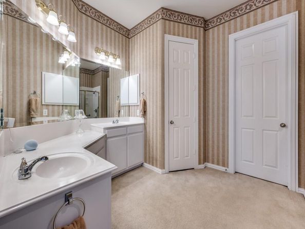 2300  Canyon Creek Drive , McKinney Texas 75072