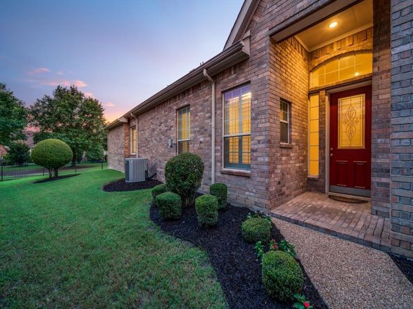 2300  Canyon Creek Drive , McKinney Texas 75072