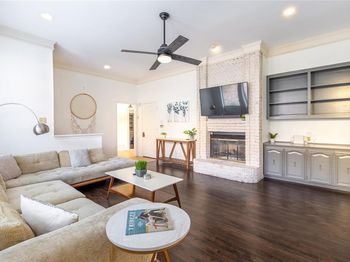 621  Woodway Lane 