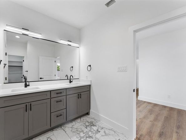 2023  Life Avenue , Dallas Texas 75212
