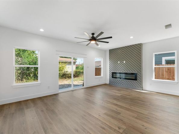 2023  Life Avenue , Dallas Texas 75212