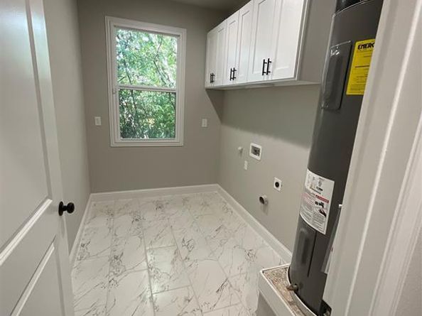 1220 E Leuda Street , Fort Worth Texas 76104