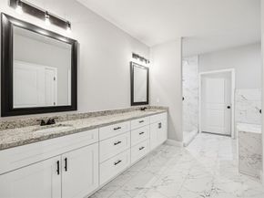 1220 E Leuda Street , Fort Worth Texas 76104