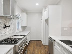 125 S Clinton Avenue , Dallas Texas 75208