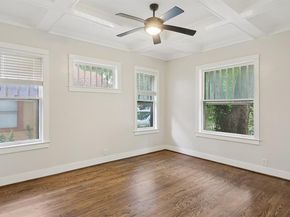 125 S Clinton Avenue , Dallas Texas 75208