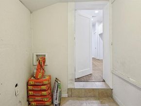 125 S Clinton Avenue , Dallas Texas 75208