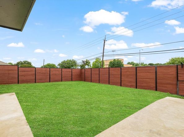 2833  Meadowbrook Drive , Plano Texas 75075