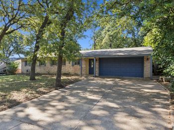 1814  Dogwood Drive 