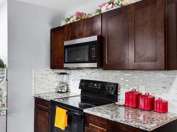 509 E Mason Street , Fort Worth Texas 76110