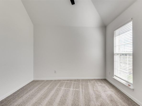 1525 N Carolina Avenue , Lancaster Texas 75134