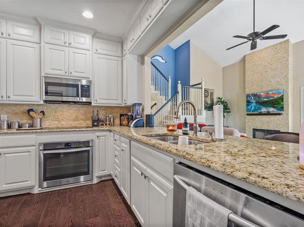 213  Cimarron Trail  2, Irving Texas 75063