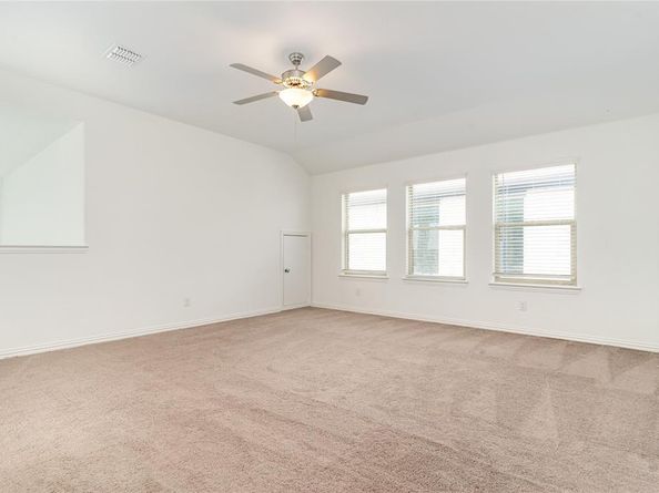 1309  Canuela Way , Justin Texas 76247