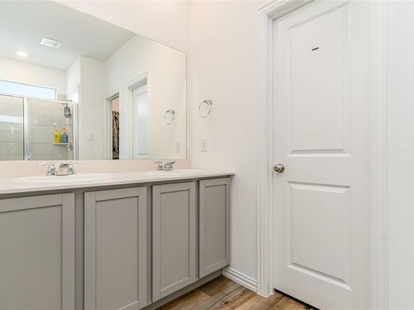 1309  Canuela Way , Justin Texas 76247