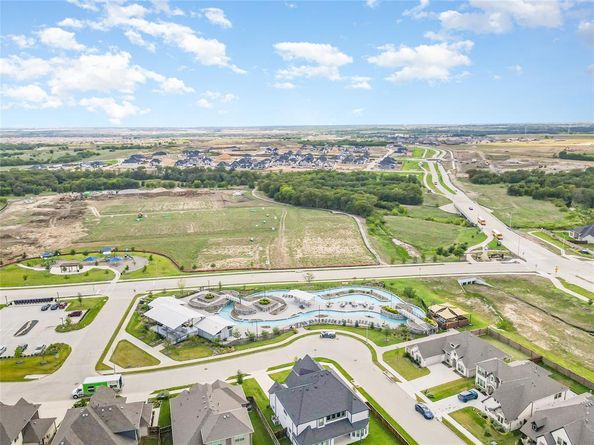 1309  Canuela Way , Justin Texas 76247