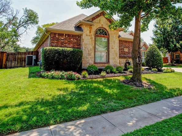 8407  Wildrock Court , Arlington Texas 76001