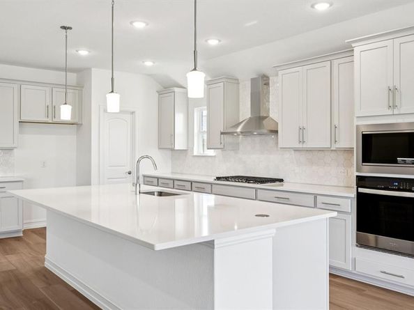 1820  Walpole Way , Fort Worth Texas 76052