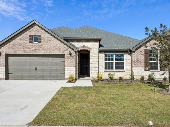 1820  Walpole Way , Fort Worth Texas 76052