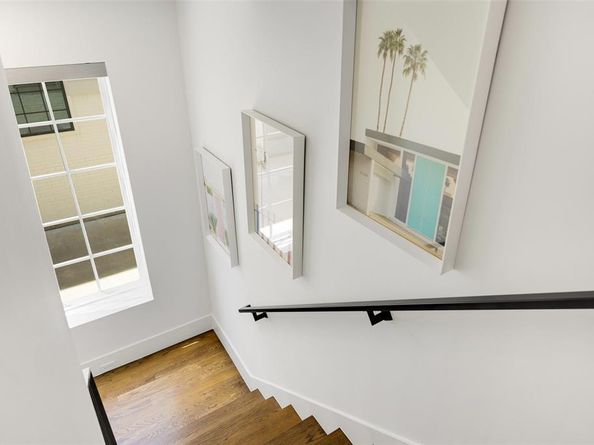 4113  Holland Avenue  102, Dallas Texas 75219