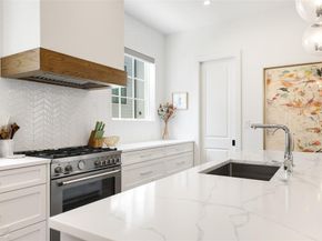 4113  Holland Avenue  102, Dallas Texas 75219