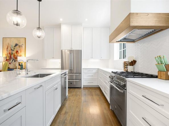 4113  Holland Avenue  102, Dallas Texas 75219