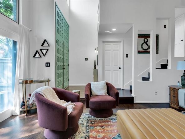 4310  Bowser Avenue  105, Dallas Texas 75219