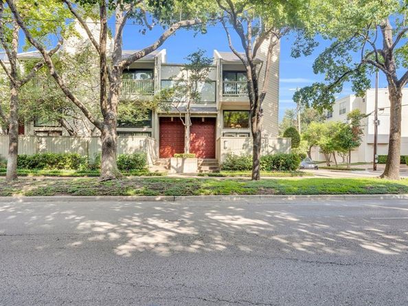 4310  Bowser Avenue  105, Dallas Texas 75219