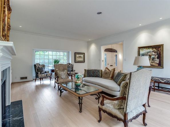 5865  Farquhar Lane , Dallas Texas 75209