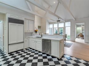 5865  Farquhar Lane , Dallas Texas 75209