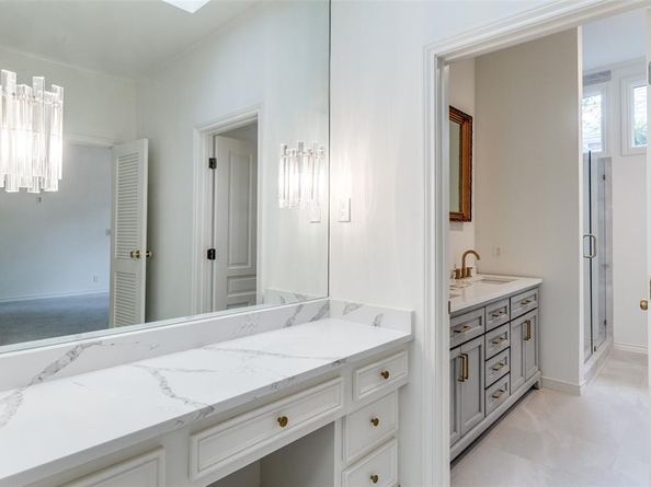 5865  Farquhar Lane , Dallas Texas 75209