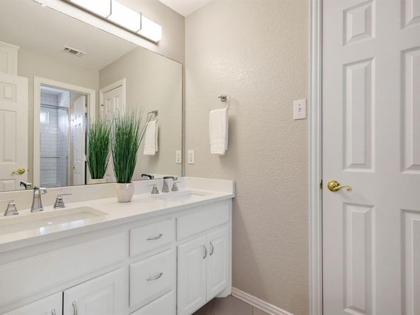 7509  Stone Hill Court , Garland Texas 75044