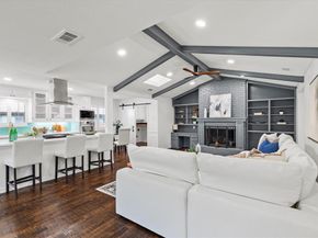 5615  Hillcroft Street , Dallas Texas 75227
