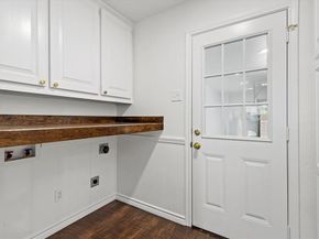 5615  Hillcroft Street , Dallas Texas 75227