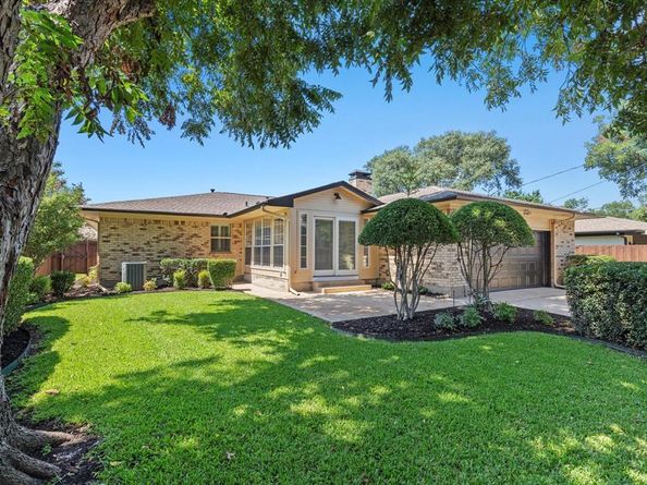 5615  Hillcroft Street , Dallas Texas 75227