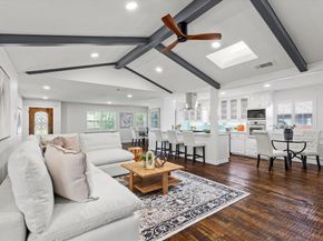 5615  Hillcroft Street , Dallas Texas 75227