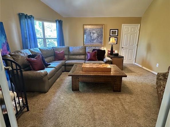 1501  Augusta Drive , Savannah Texas 76227