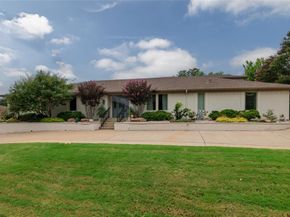 6921  Tumbling Trail , Fort Worth Texas 76116