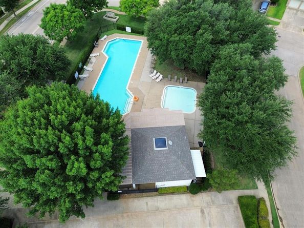 6211  Fox Hunt Drive , Arlington Texas 76001