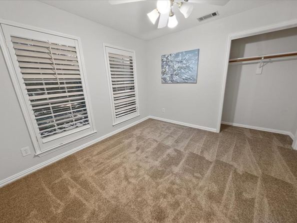 6211  Fox Hunt Drive , Arlington Texas 76001