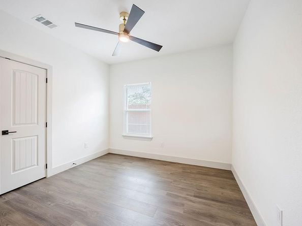 3008  Walker Street , Fort Worth Texas 76105