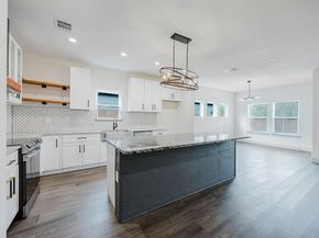 3008  Walker Street , Fort Worth Texas 76105