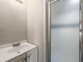 6518  Meade Street , Dallas Texas 75232